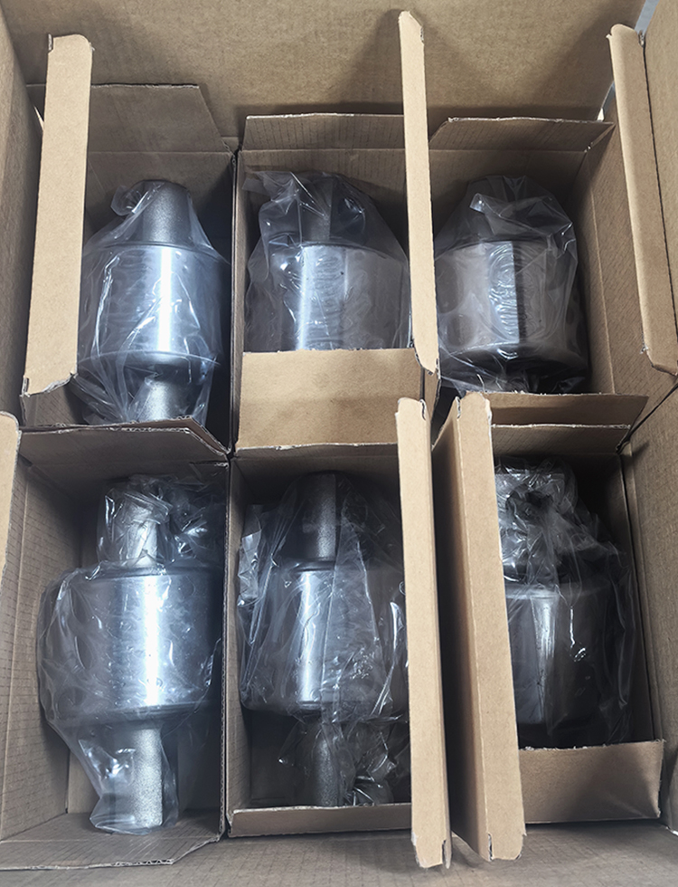 Bushing 351-8204