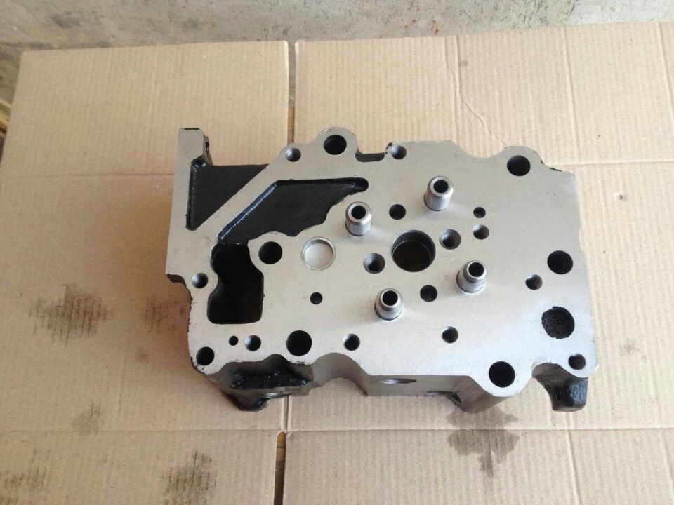 CYLINDER HEAD 6151-12-1102 for Komatsu S6D125