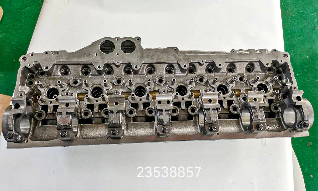 Cylinder Head 23538857 for Detroit Diesel S6014L